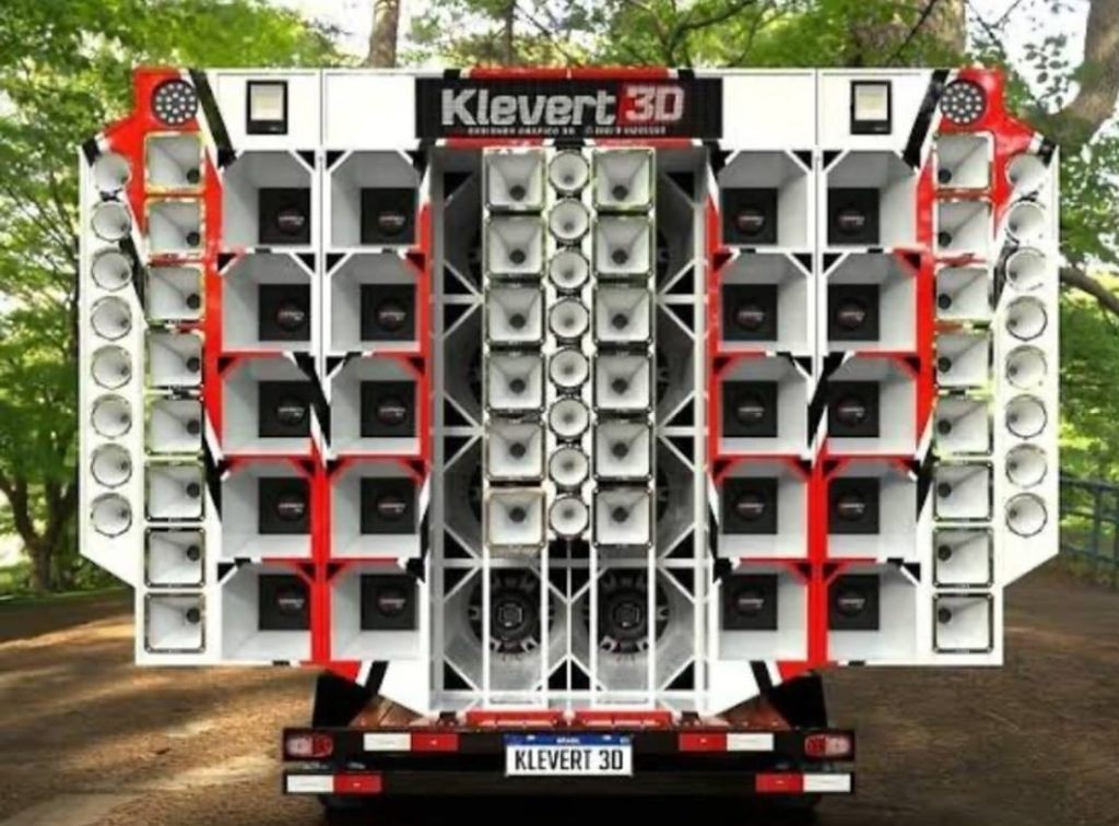 Prefeita de Jacobina veta projeto de lei dos paredões aprovado pela Câmara