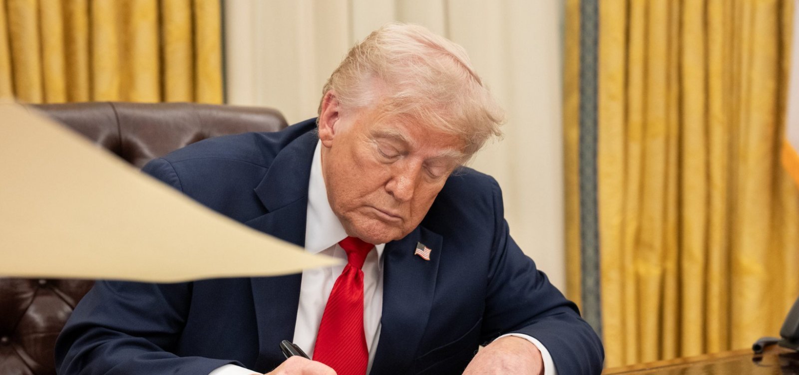 EUA confirmam aplicação de tarifas a partir de 1° de agosto