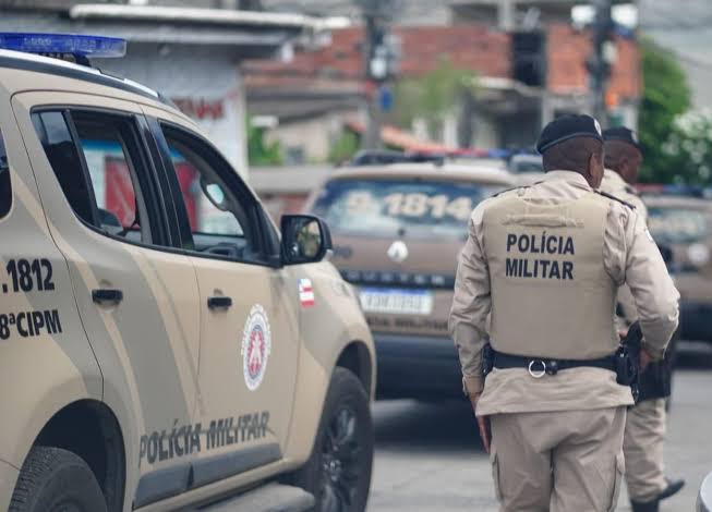 Ação Policial em Monte Santo termina com suspeito morto e apreensão de armas e drogas