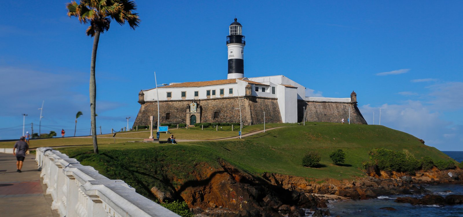 Bahia lidera crescimento do turismo no Nordeste e supera média nacional