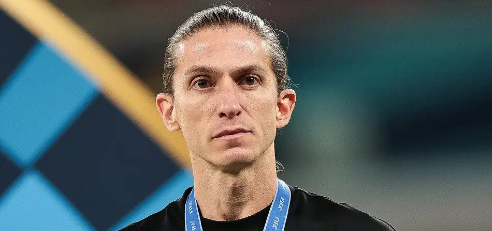 Flamengo anuncia renovação do técnico Filipe Luís