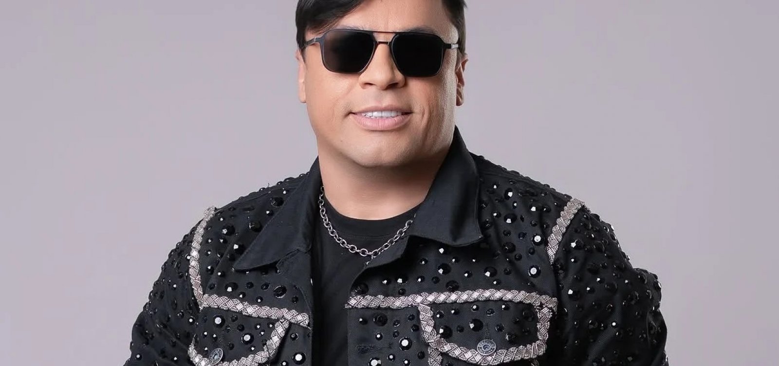 Morre Netto Araújo, ex-vocalista da Cavaleiros do Forró, aos 42 anos